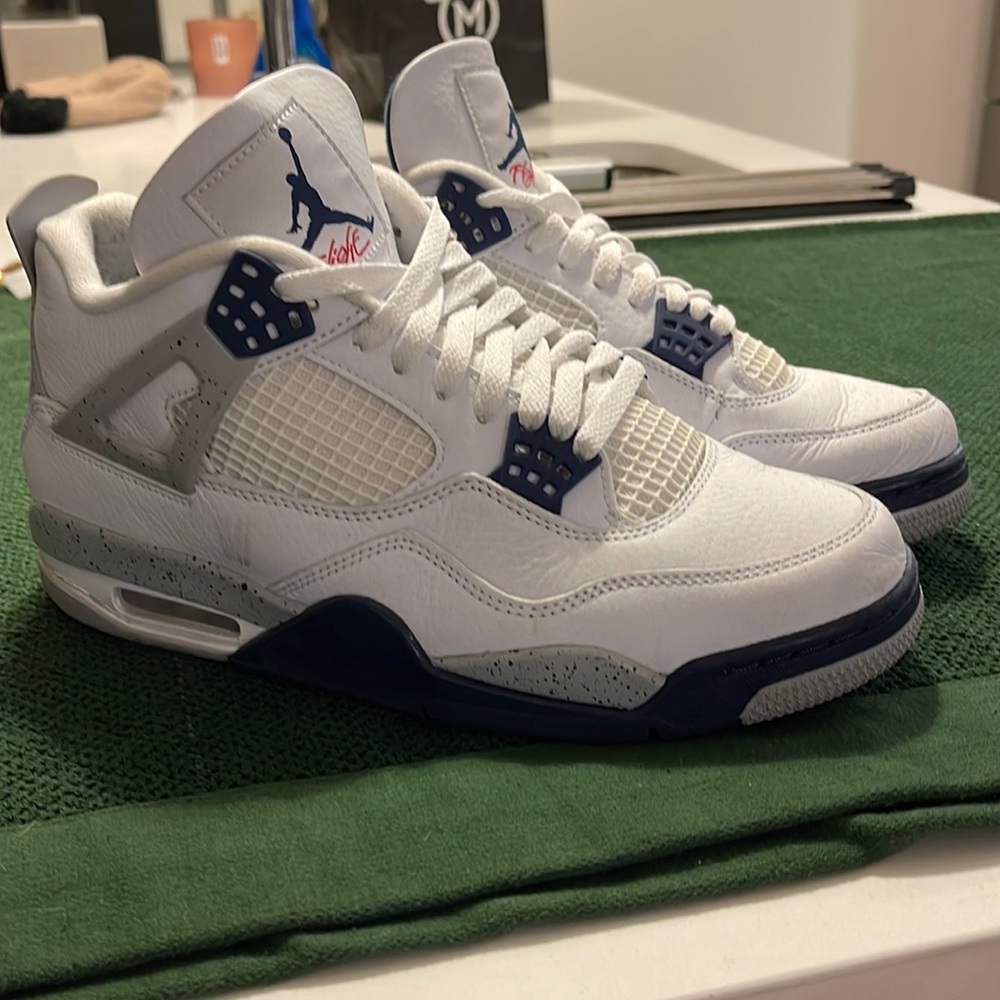Men’s sneakers